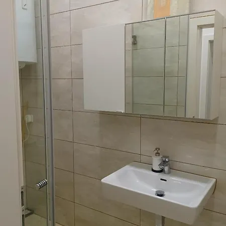 Whole Apartment 4You In Center Of 10 District Vienna, 1Min To Subway Exterior photo
